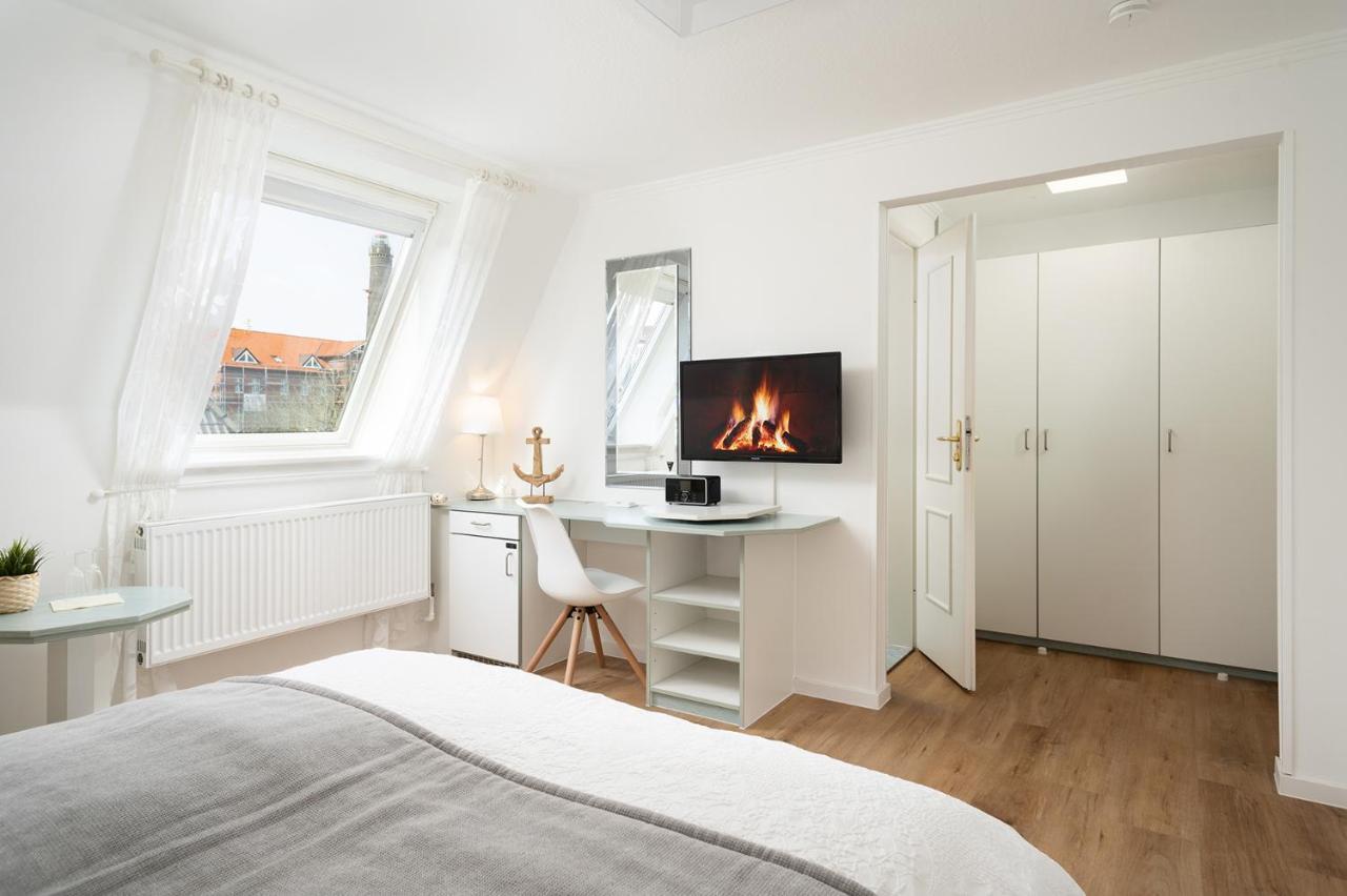 Hotel Haus Am Park Боркум Экстерьер фото